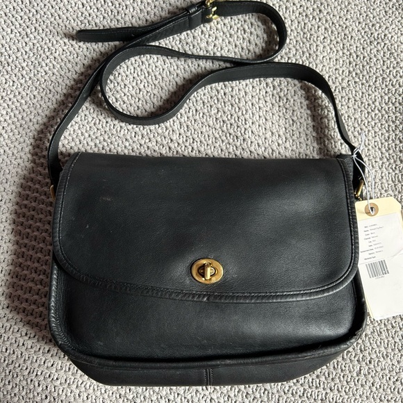 Vintage Coach City Bag - Picture 1 of 10